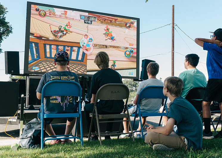 FunFlicks Mario Kart party with an LED trailer